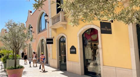 la roca outlet stores